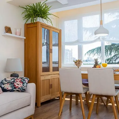 Deluxe Apartman Burgasz