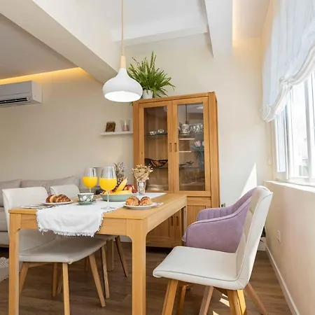 Apartment Deluxe Burgas